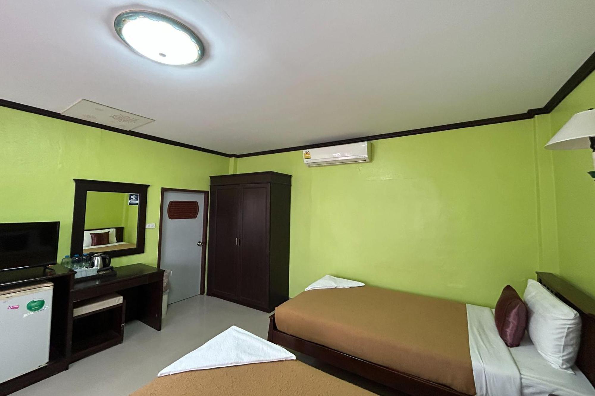 Me Mee Place & Tour Krabi Ao Nang Luaran gambar