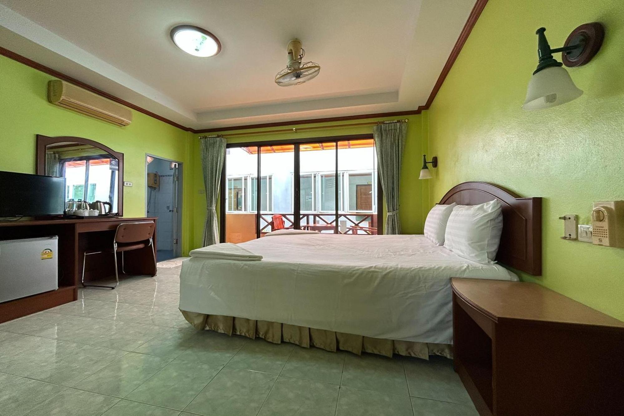 Me Mee Place & Tour Krabi Ao Nang Luaran gambar